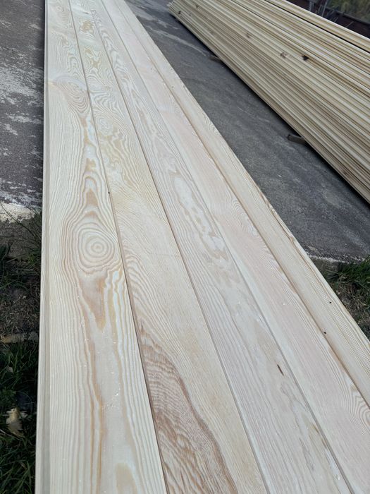 Struganie desek i kantówek – gładko, dokładnie, z możliwością fa