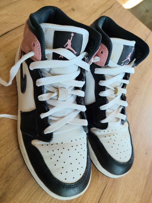 Buty Nike Jordan 1 Mid