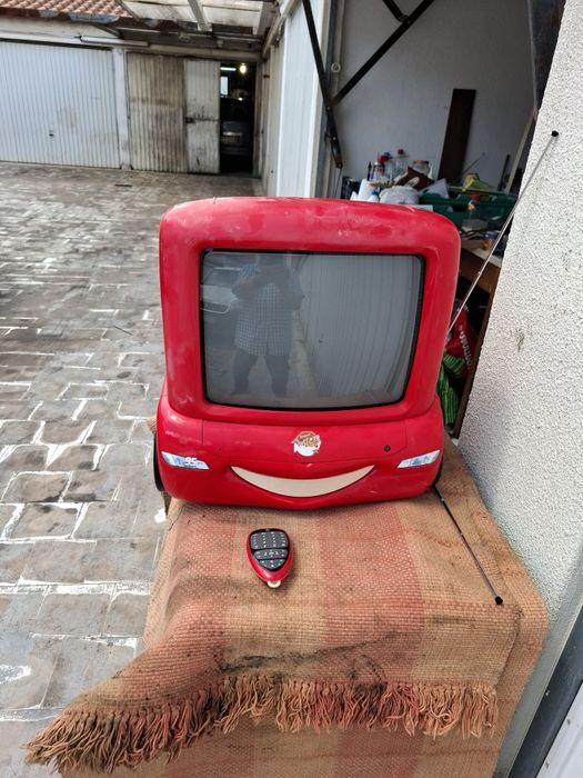 Bonita televisão da Disney