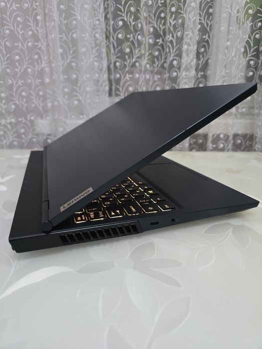 Lenovo Legion 5/165Hz 10-bit/5600H×12CPU/RTX 3050 Ti/RAM:16GB/SSD:512GB