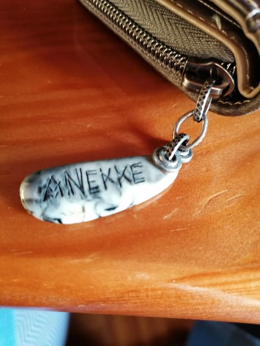 Carteira marca Annek