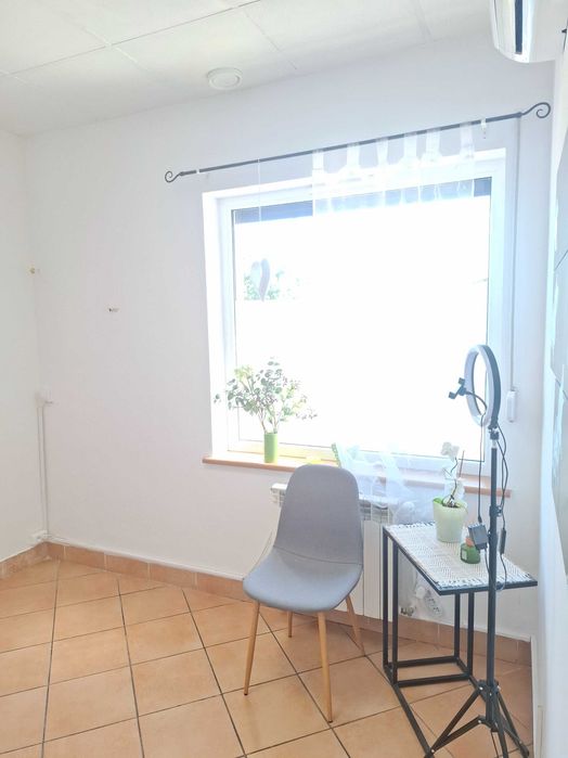 Gabinet do wynajęcia| kosmetyka | Stylizacja Paznokci | 24 lata bazy klientek | centrum osiedla
