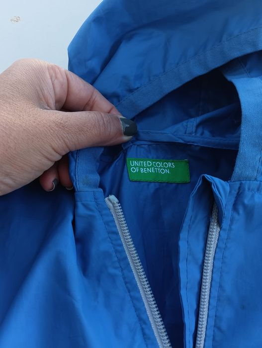 Casaco benetton tipo corta vento