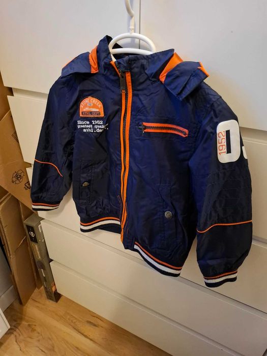 Palomino wiosenna lekka granatowa kurtka na wiosne z kapturem kaptur