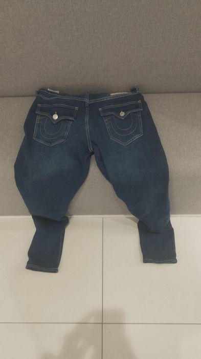 Продаю джинси True Religion