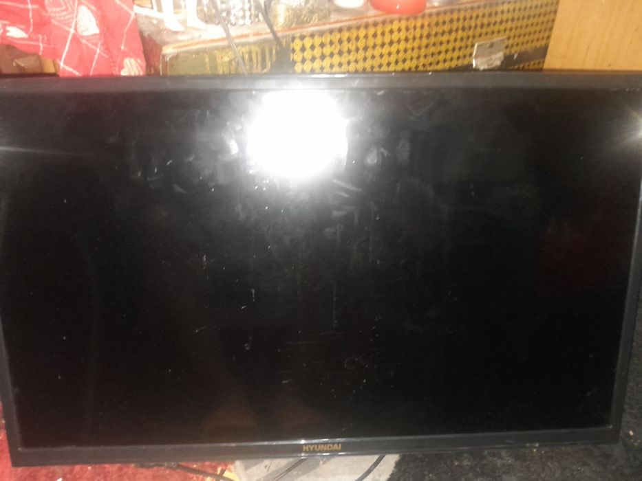 plasmaHYUNDAI de 32 polegadas 40€