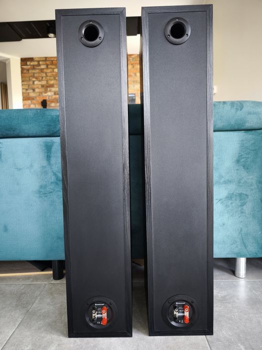 Monitor Audio MR6, kolumny stereo.