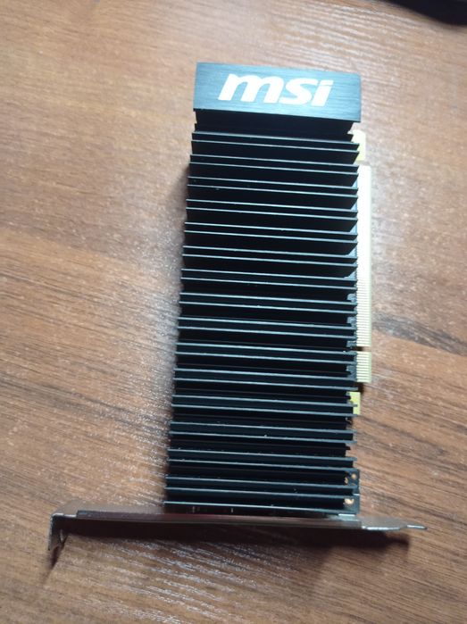 GT 1030 MSI / Пассивный охлад / Бесшумная