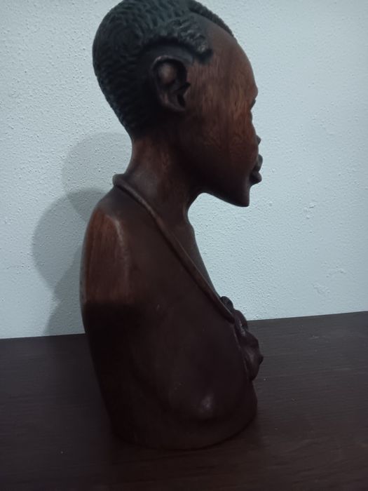 Estatuetas africanas