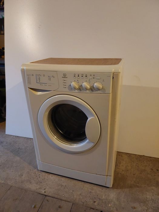 Продам пральну машина