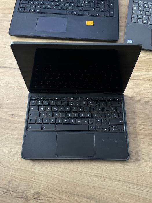 4 Laptopy Dell , Lenovo uszkodzone