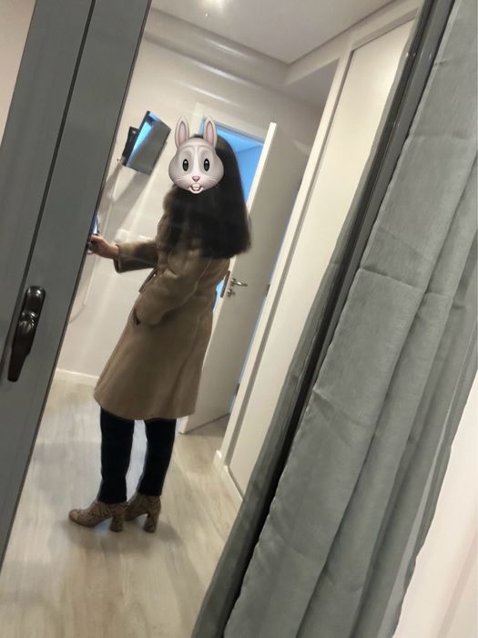 Fantastico casaco em pele verdadeira