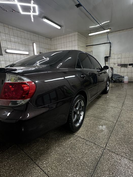 Продам Тойоту Камрі 30