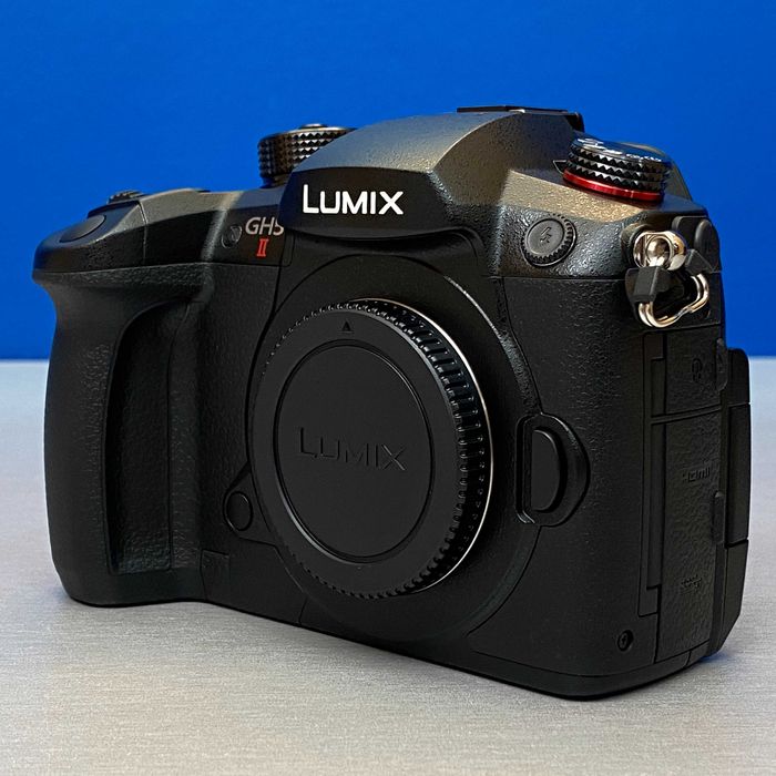 Panasonic Lumix DC-GH5 II (Corpo) - 20.3MP | NOVA | 3 ANOS DE GARANTIA