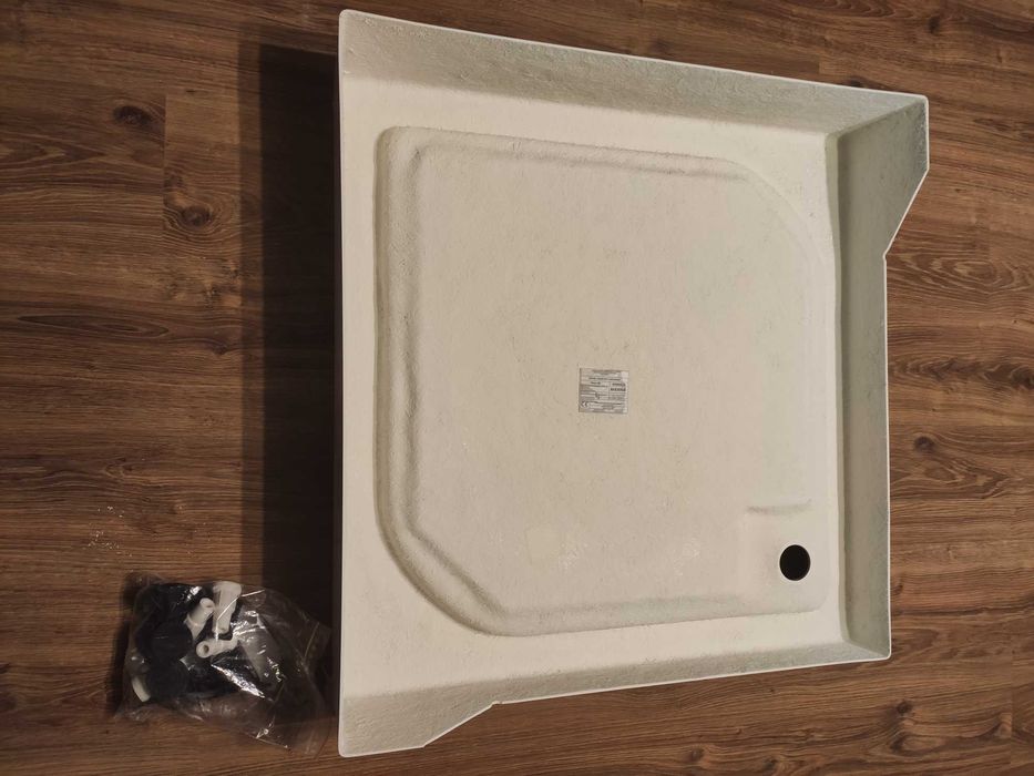 Brodzik Kerra Victor 80x80x16 cm