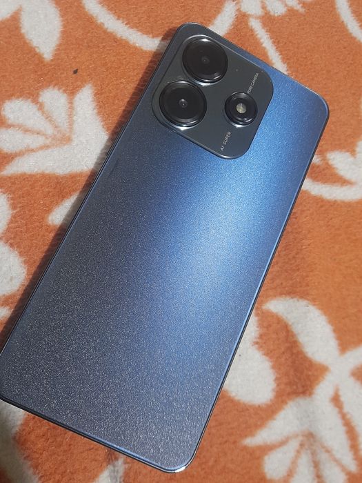 Продам телефон срочно