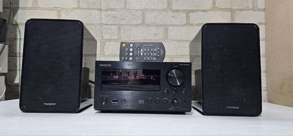 Мережевий Музичний центр/ресивер Onkyo D-T15/CR-N755 USB,FLAC