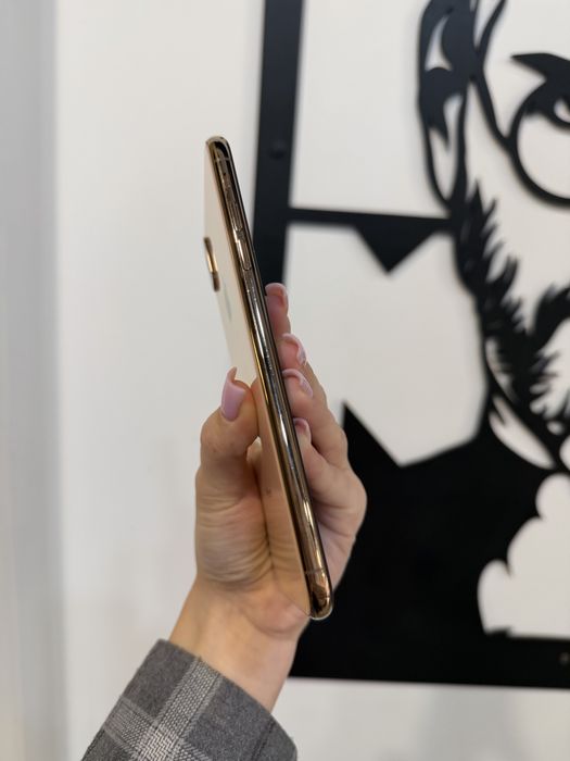 Б/У IPHONE XS Max 64 Gold Neverlock