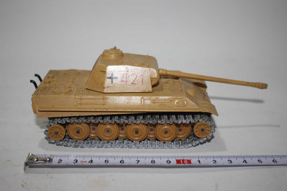 Brinquedo antigo - Tanque Guerra - Solido - nº 236 - Panther G - 1973