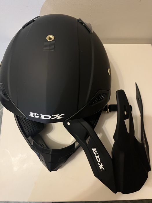 Capacete Novo            .