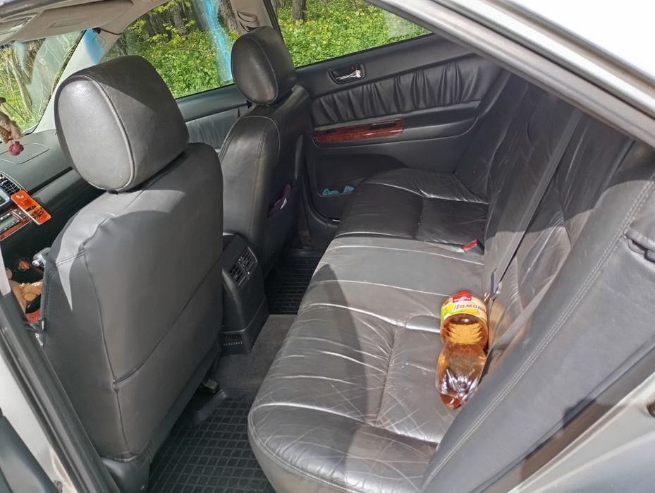 Продам Toyota camry