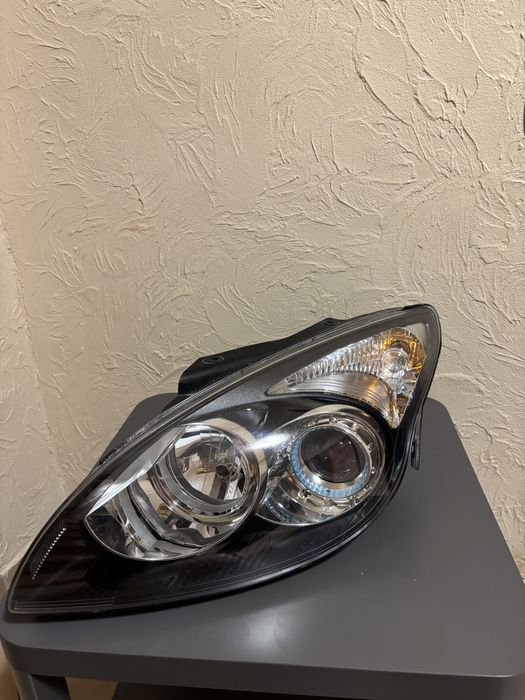 ліва фара Hyndai i30 2010 (рестайлінг)