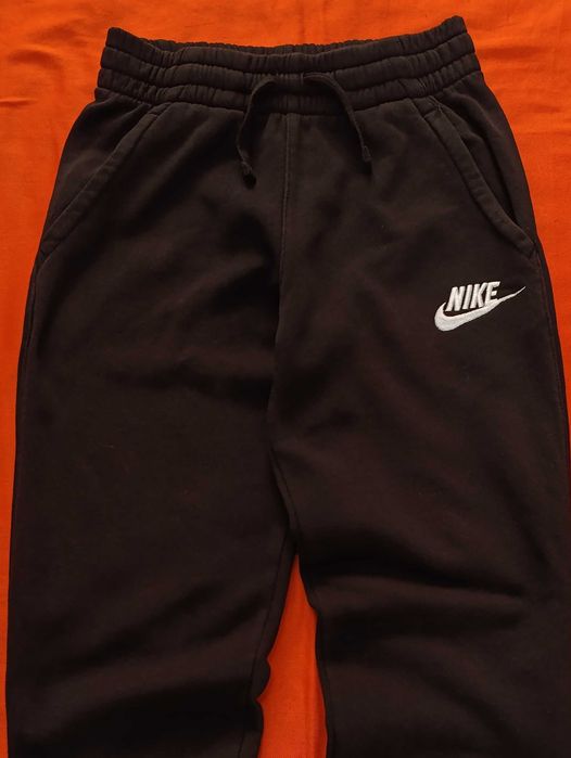 Штани спортивні підліткові, дитячі Nike Club Fleece