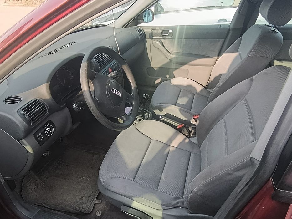 Audi A3, 1595 cm3  benzyna, 2000