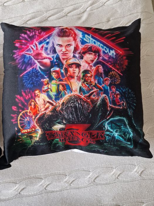 Capa de almofada stranger things