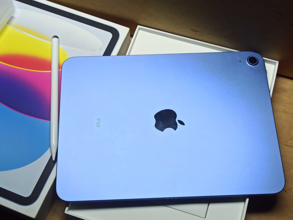 iPad 10 на 64gb + Pencil