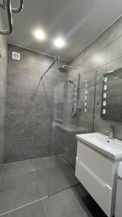 Продам 2 комн квартиру 55 м2 ЖК Ривер Парк