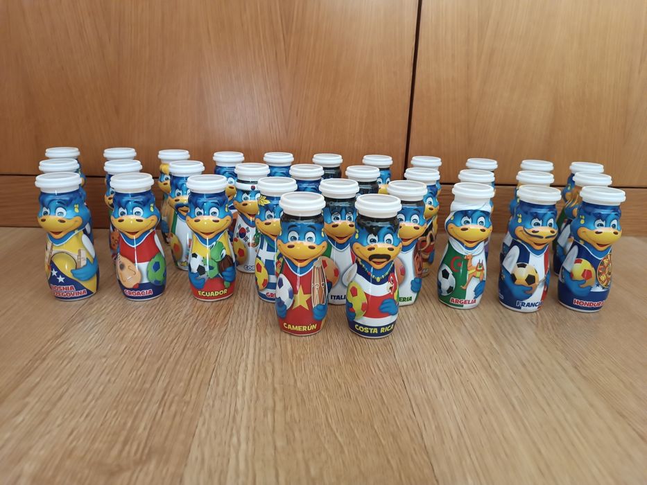 3 coleções de danoninos