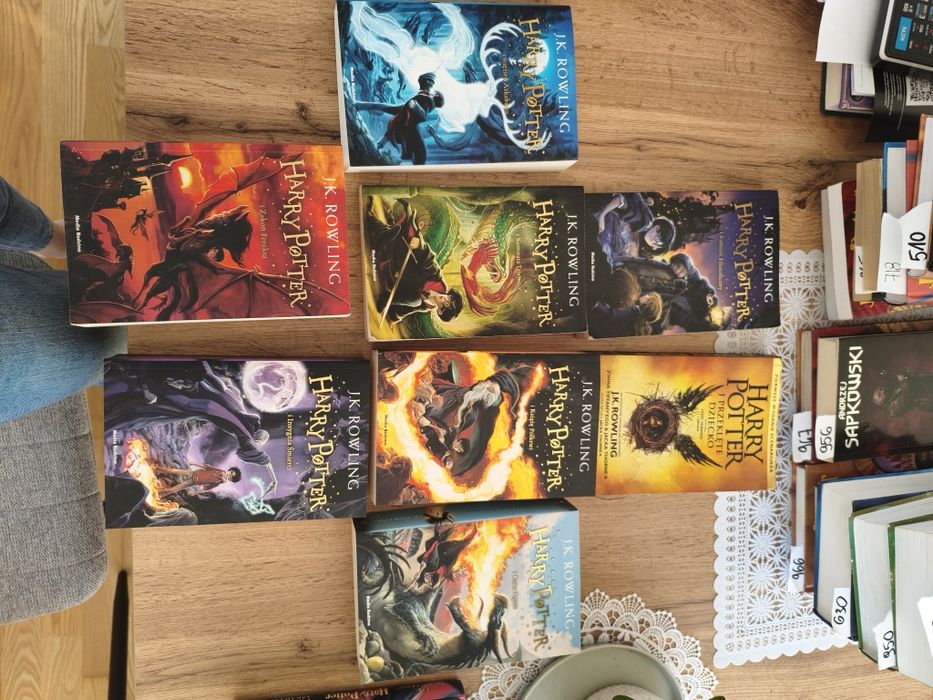 #986 Harry Potter zestaw książek  1-8
