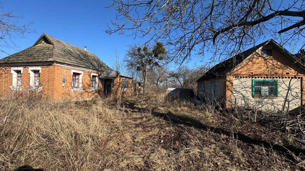 Продам будинок з великою ділянкою в Слободі Дашковецька