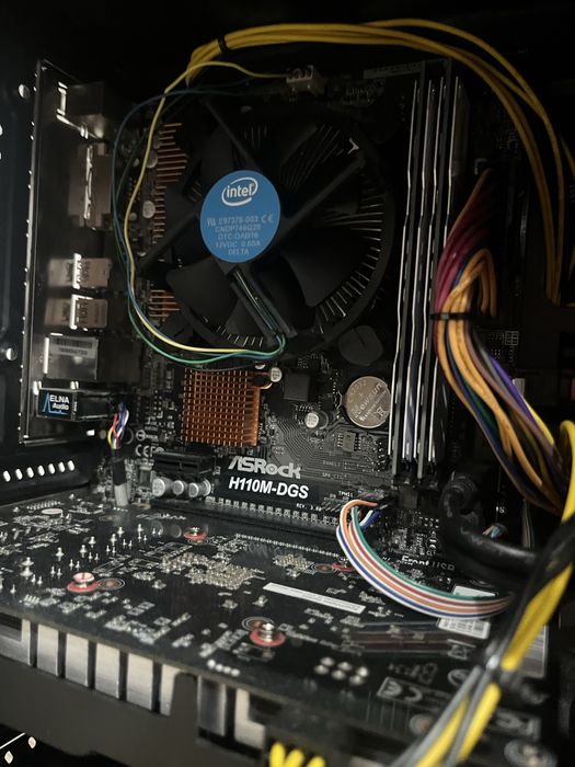 Komputer stacjonarny