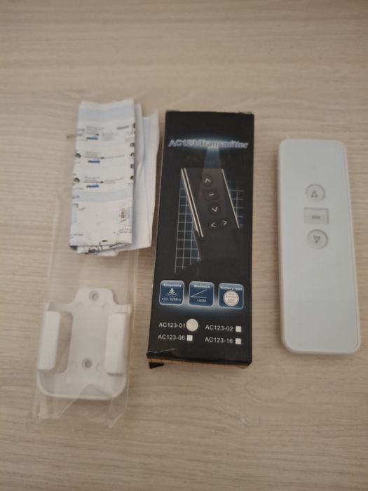 Пульт для електрокарниз AC123-01D