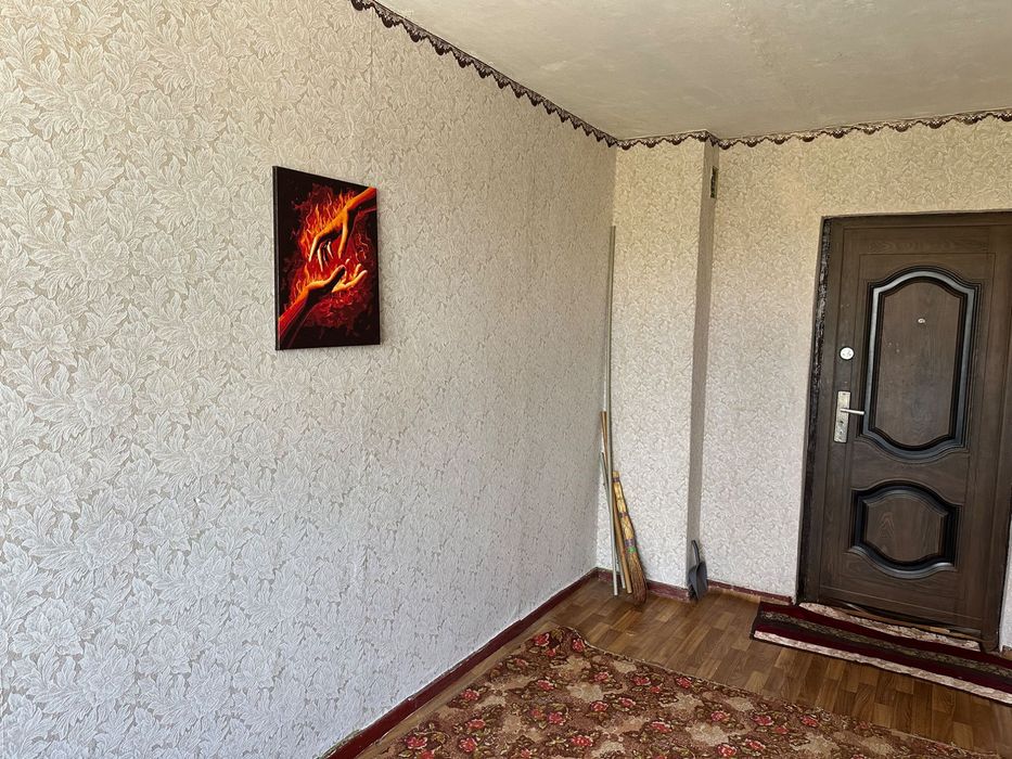 Продаж кімнати в гуртожитку