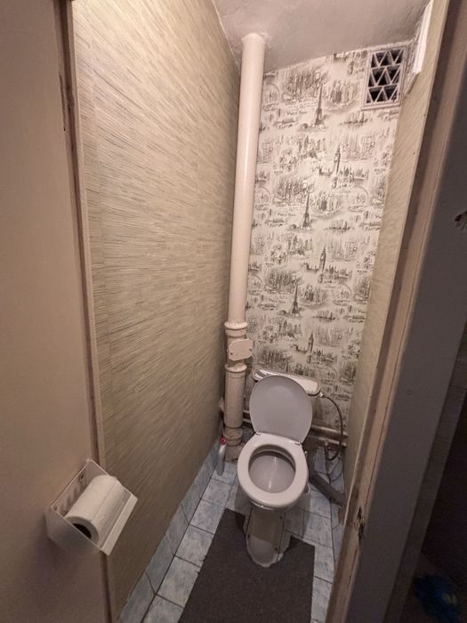 Сдається однокімнатна на Бажана