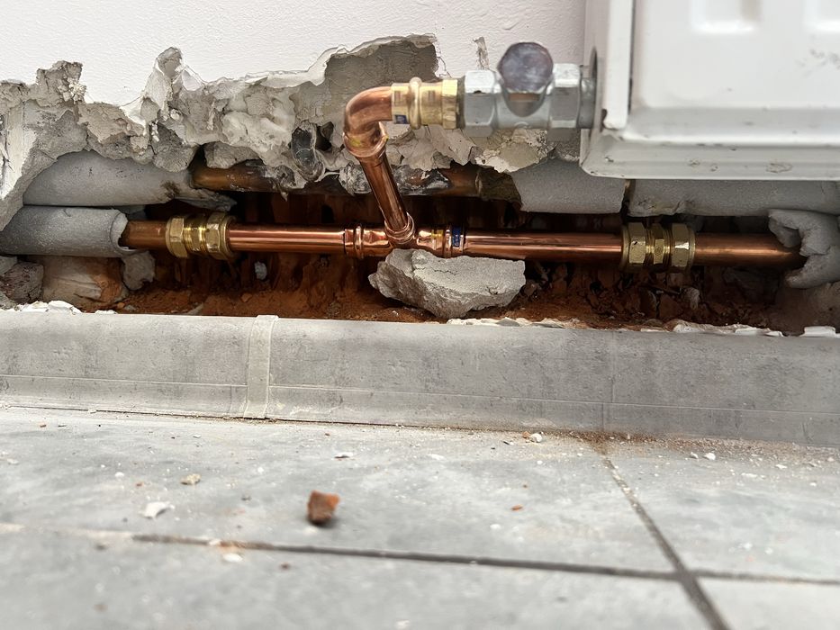 Hydraulik. Usługi hydrauliczne