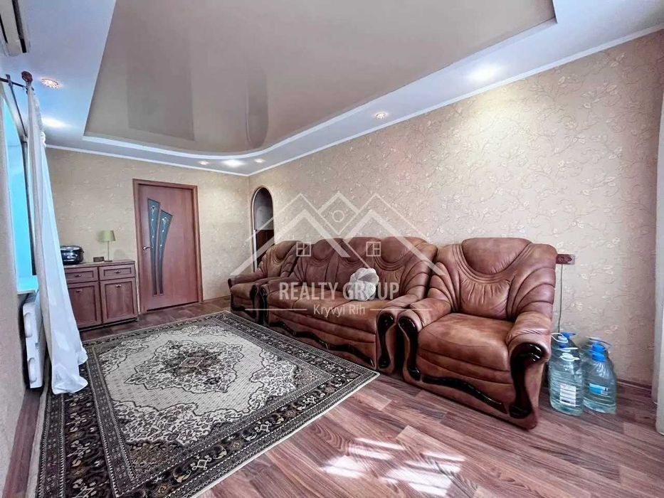 Продаж 3к квартири з меблями та технікою на Ювілейній (вул.Покровська)