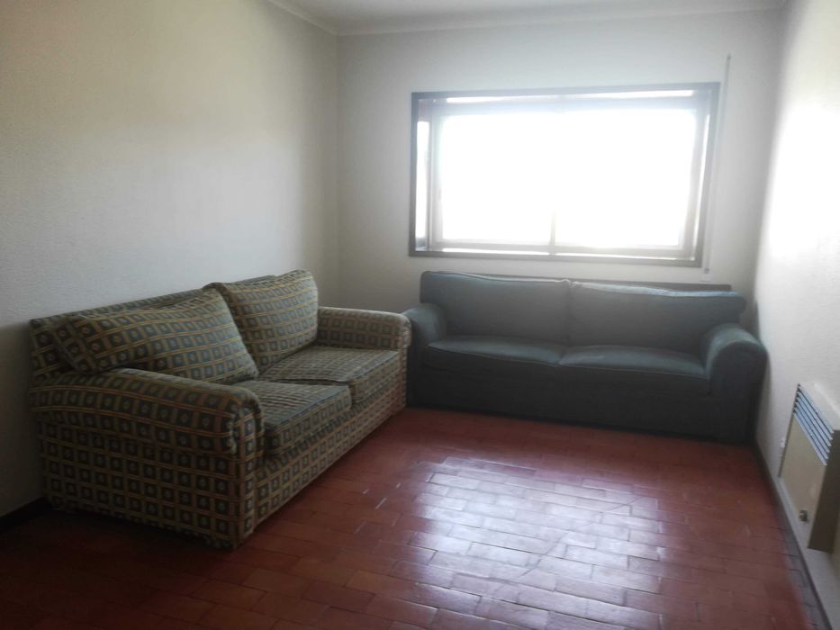 Conjunto Sofás / Sofá cama - Recolha em Braga