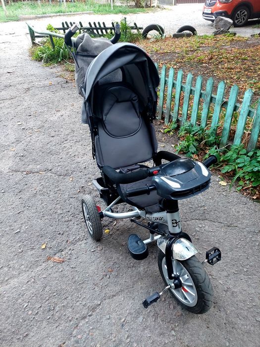 Велосипед триколісний TILLY CAYMAN (Тіллі Кайман) з пультом і посильон