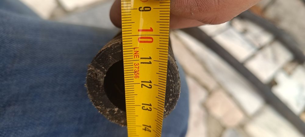 Mangueira preta reforçada para  vibradores de cimento