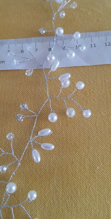 Ozdoba do włosów - wianek - stroik na druciku ze wstążką - perełki