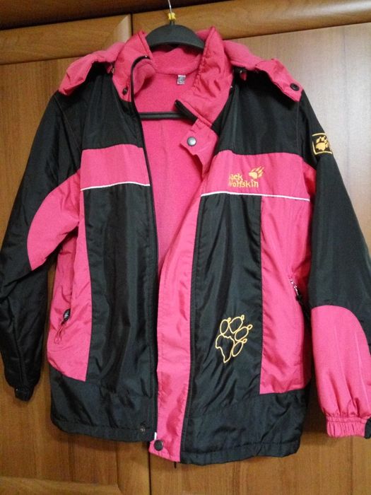Курточка Jack Wolfskin, ветровка Cooll club на девочку 9-11 лет