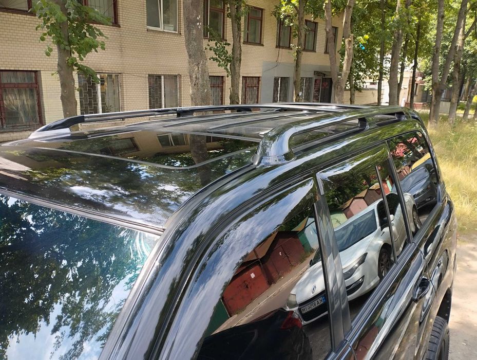 Lexus LX470 чёрный газ бензин