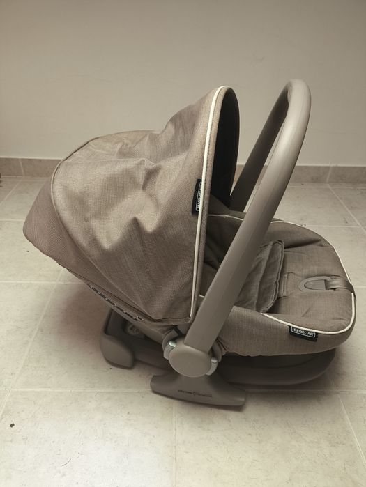 Carrinho bebé Bébécar + Base isofix