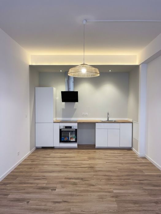 Apartamento t1+1 remodelado em Maximinos, Braga