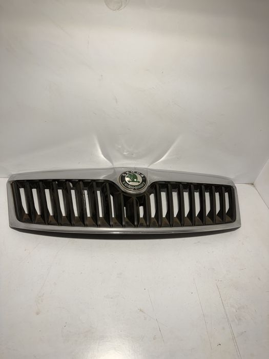 Skoda octavia 2008-12 рестайл шкода а5 рест решетка решітка оригінал