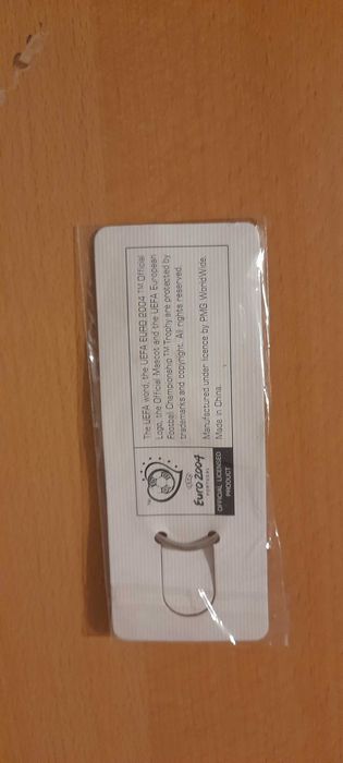 Porta-chaves Euro2004, em metal